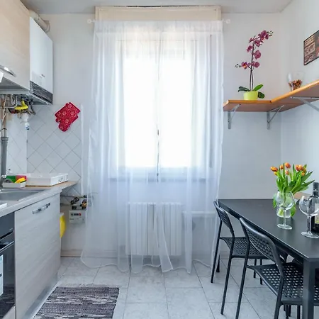 Centro Torri Huge X6 Apartment Parma